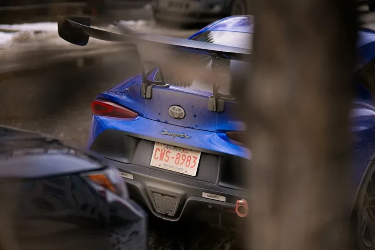 Thread Compatibility, Mounting Position, and Fitment in Tow Hook Plate Mounts